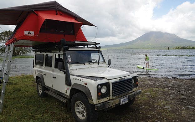 4x4-Arenal-Land Rover Camping 4x4 Arenal Paddleboard lac Arenal