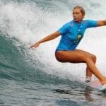 Leilani-McGonagle-backside-bottom-turn-Photo-Alfredo-Barquero