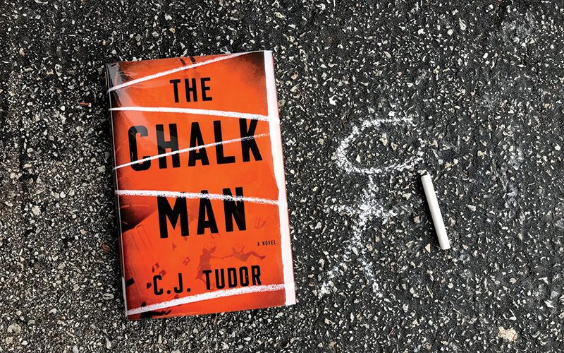 El Hombre de Tiza / The Chalk Man by C.J. Tudor (Spanish