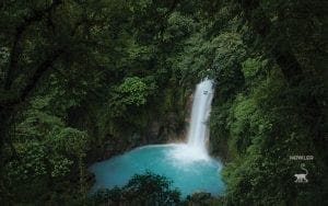 Rio Celeste einer der 10 größten Wasserfälle in Costa Rica